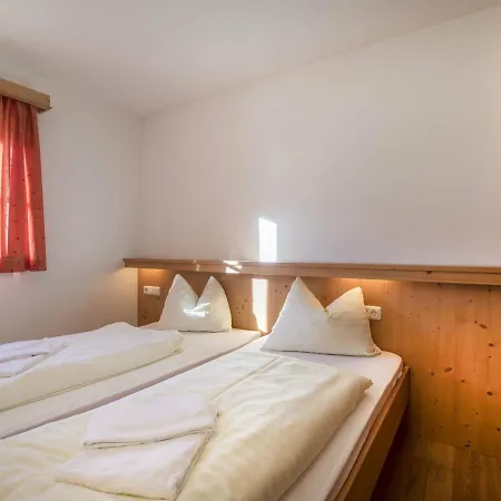 Schöneben Westzijde Met Sauna Chalet